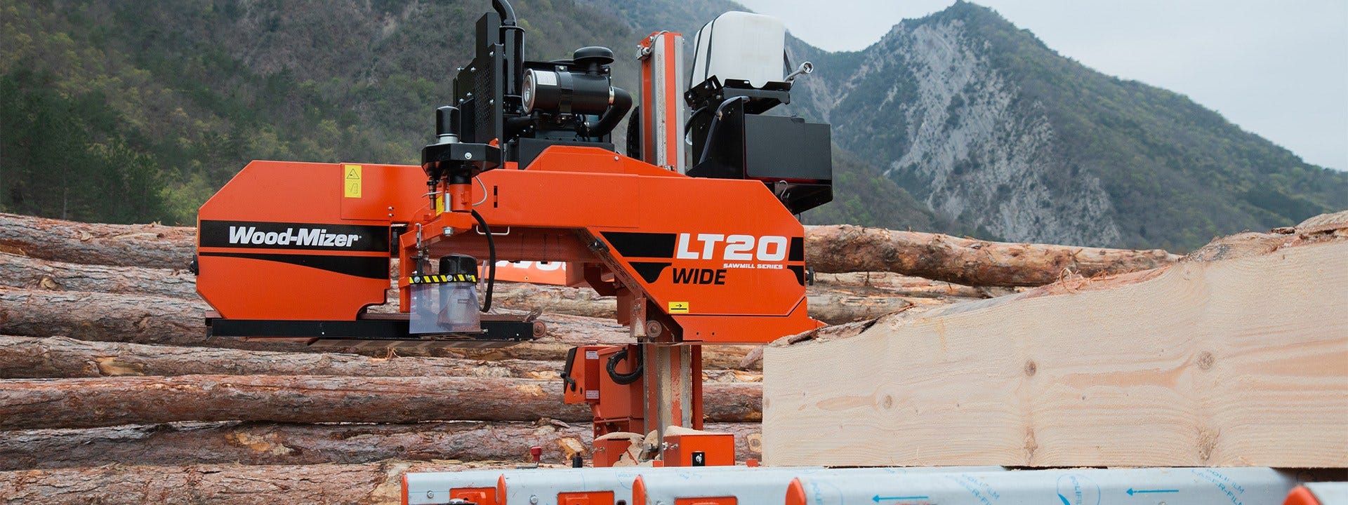 Wood-Mizers mobila sågverk LT20WIDE presenterades vid Customer Days 2023 i Frankrike