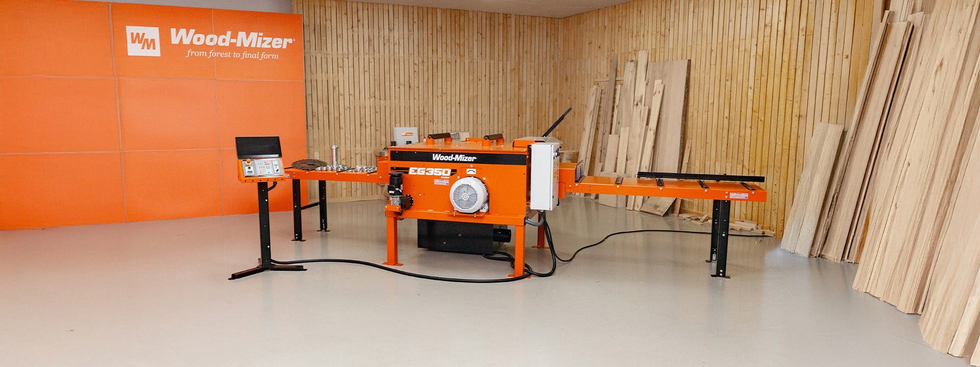 Optimera sågverkets prestanda med Wood-Mizer EG350 kantverk