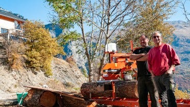 Att upptäcka träets skönhet i de franska Alperna med utrustning från Wood-Mizer